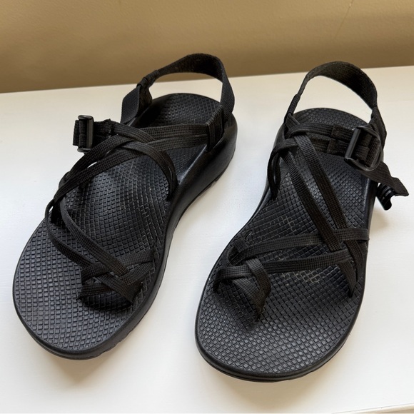 Chaco Shoes - Chaco Black Strappy Sandals Size 10 Adjustable Outdoor Hiking Comfort